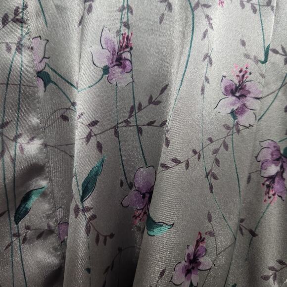 Victoria's Secret Belted Floral Satin Kimono Robe One Size Pockets - Picture 2 of 9